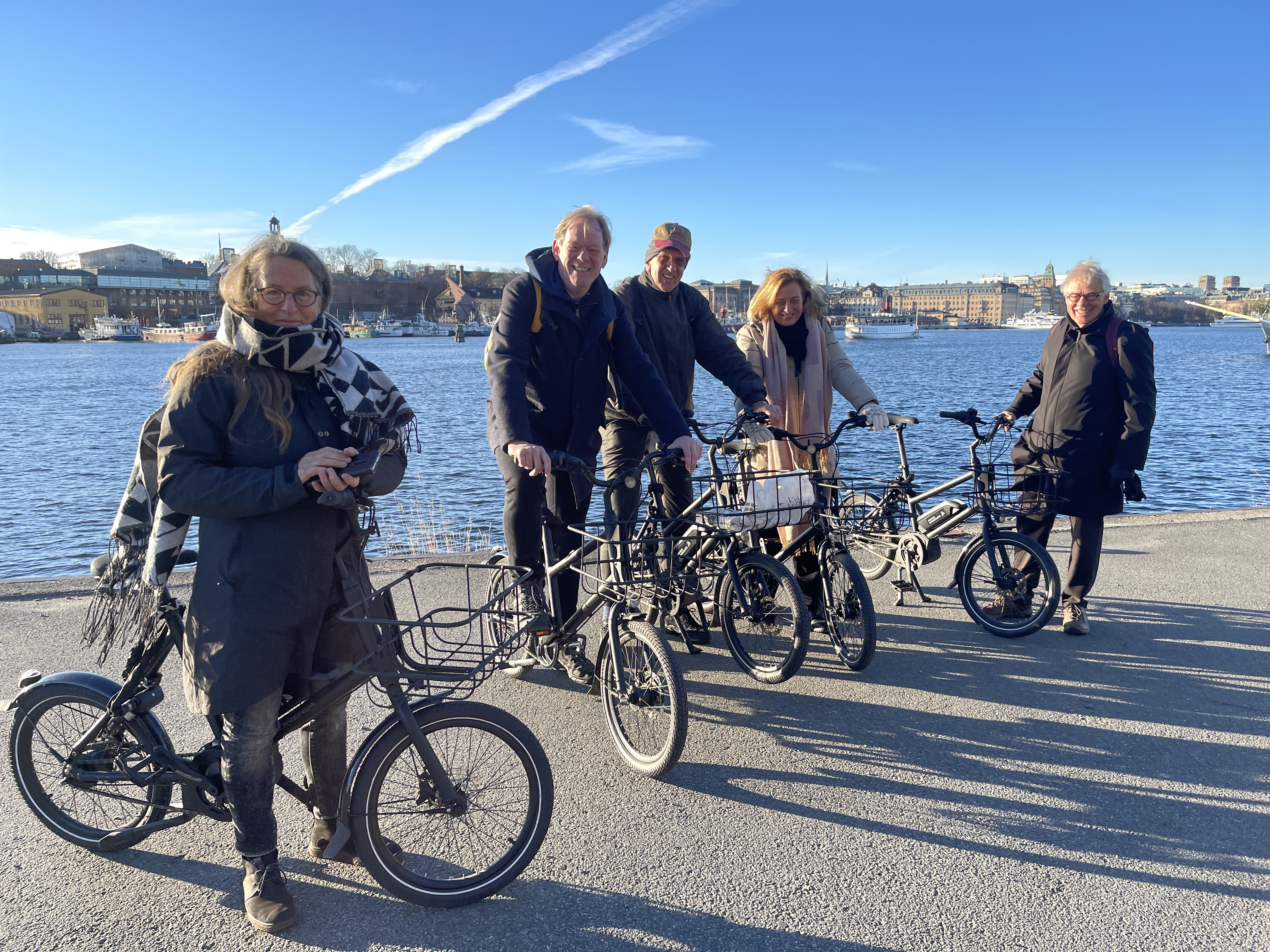 foto 3_IMG_4733_Stockholm-Vasa_groep met fiets.JPG